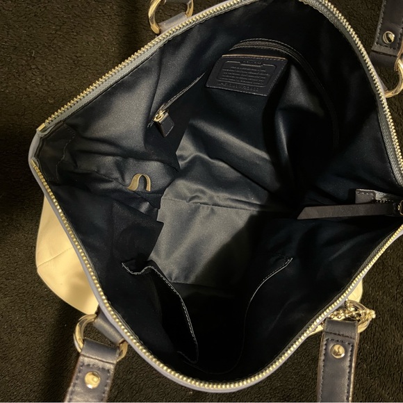 Coach White and Blue Women's Bag - Picture 8 of 12